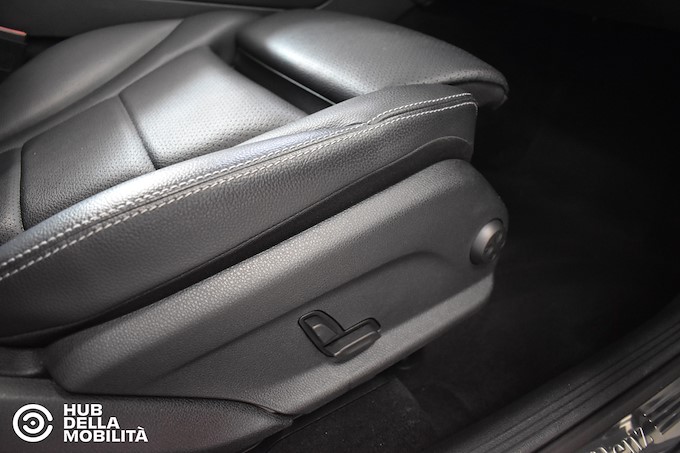 MERCEDES-BENZ GLC 220 d 4Matic Premium Night Edition